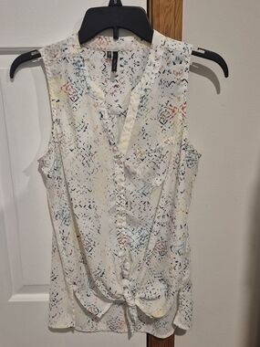 Maurices White Multicolor Printed Tie-Front Camisole